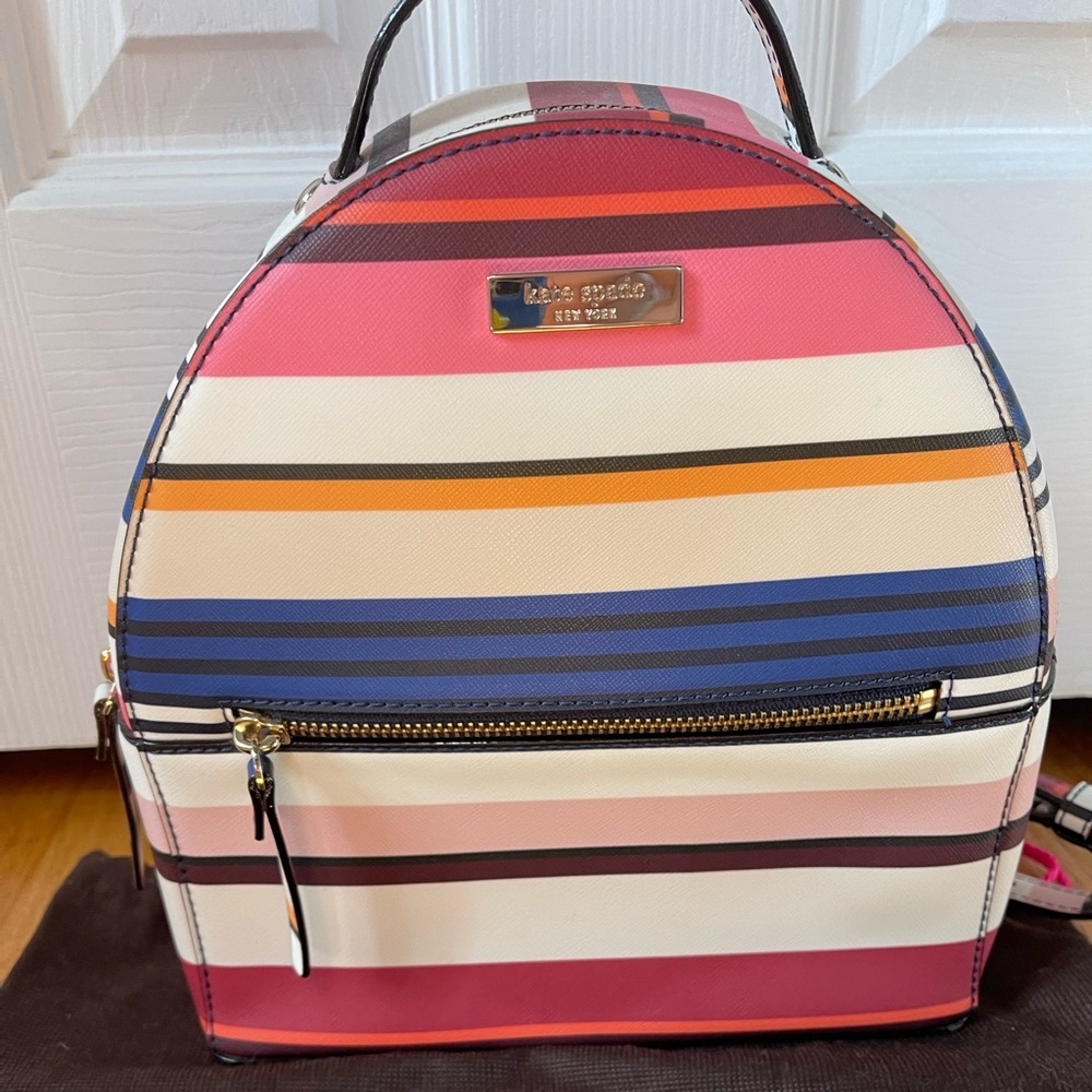 kate spade backpack! Brand new bought and never had chance to use it